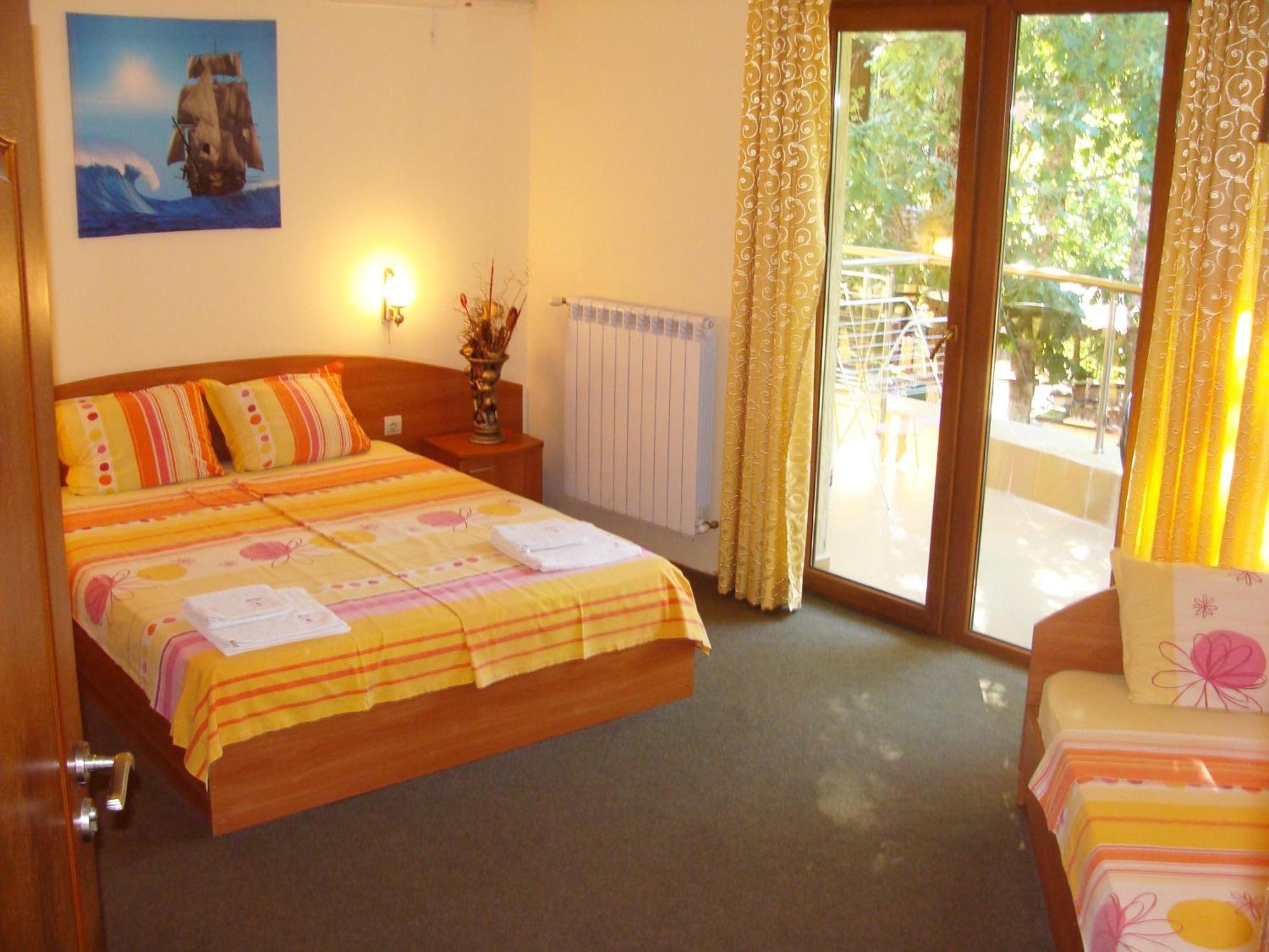 Sunny Paradise Family Hotel Kiten  Phòng bức ảnh